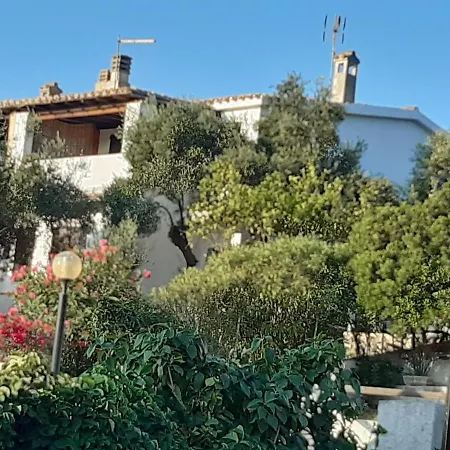 Дом отдыха Sweethouse Pula Porto Columbu - Perd'E Sali