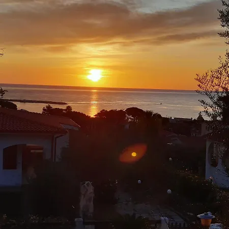 Sweethouse Pula Tatil Evi Porto Columbu - Perd'E Sali